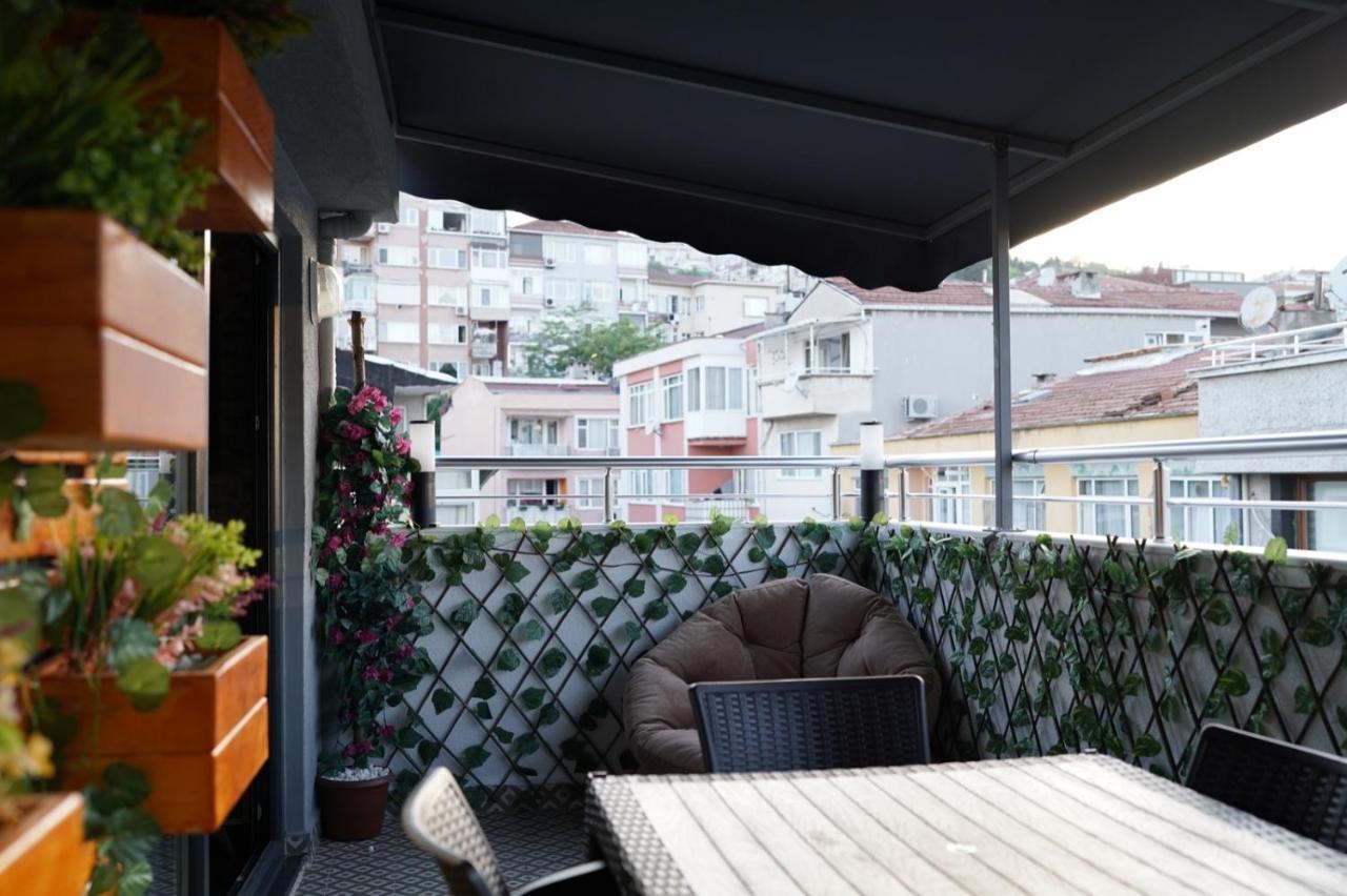 Middle Village Istanbulská provincie Exteriér fotografie